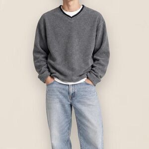 GAP vintage Gray Fleece V-Neck Pullover sweatshirt size M 90s Gorpcore Outdoor